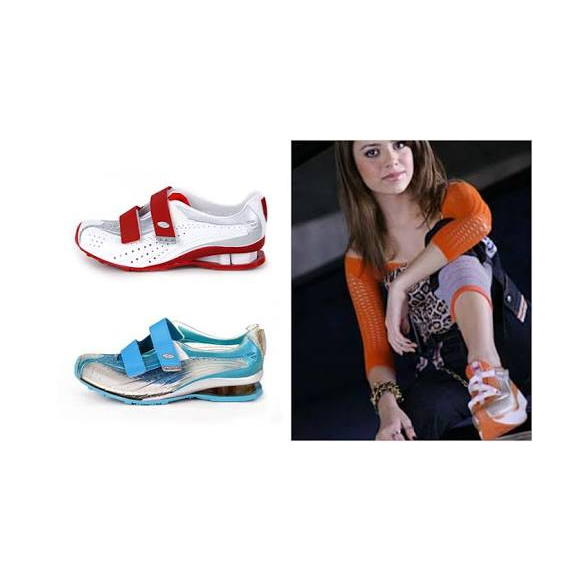 Tênis da Sandy foi febre entre crianças e adolescentes