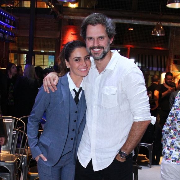 O casal entrou com uma ação contra a companhia aérea TAP Air Portugal, após uma sequência de problemas que, segundo eles, transformou o passeio em uma verdadeira maratona de estresse e prejuízos