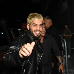 Zé Felipe tentou afastar a possibilidade de uma canção autobiográfica em entrevista ao Portal Leo Dias