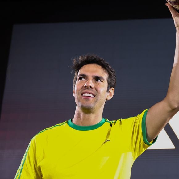 Ídolo do futebol brasileiro, Kaká teve o nome associado involuntariamente ao ensaio protagonizado por Lucas Pugliessa