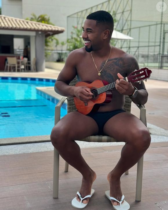 Cirurgia de Davi Brito já rendeu assunto na web antes mesmo do resultado