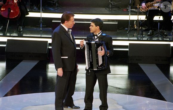 'Teleton' quase foi para a Globo em 2001; emissora ofereceu desde elenco, aos estúdios passando por direção e elaboração do programa