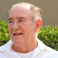 Renato Aragão vendeu há 8 anos mansão milionária, de luxo e com dívida gigante de IPTU, mas reviravolta inesperada foi parar na Justiça