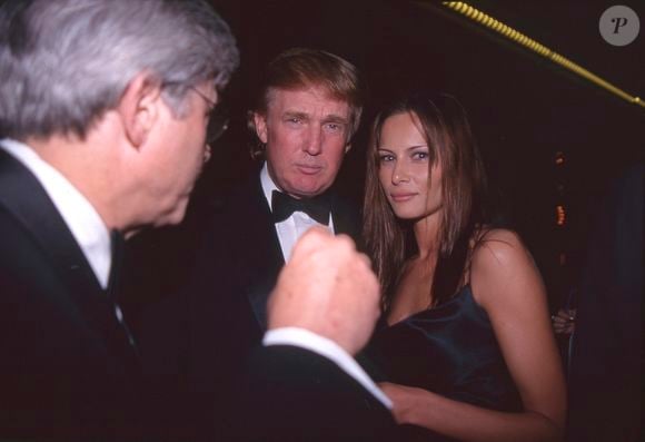 Primeiras mudanças de Melanie Trump começaram aos 28 anos, com uma possível rinoplastia