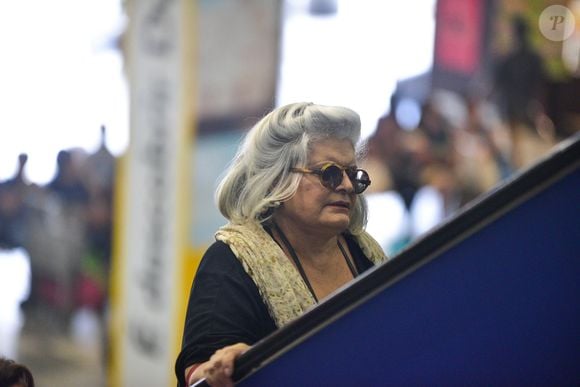 Jussara Freire vivia uma delegada na novela 'Guerra Sem Fim' e decidiu não renovar seu contrato com a Manchete, com a história no ar