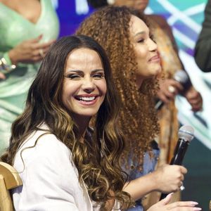 Três Graças: Consuelo (Viviane Araujo) vai revelar a Misael (Belo) que foi a responsável por cuidar do enterro dos pais dele