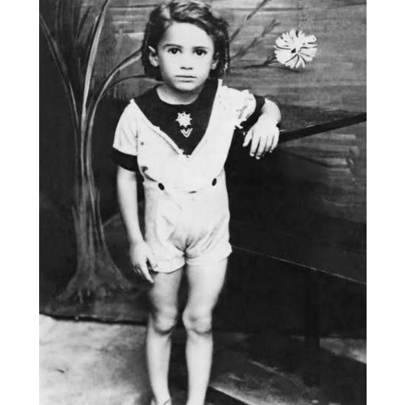 Foto de Renato Aragão criança: ator de Didi completou 90 em 13 de janeiro de 2025