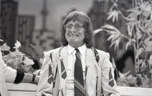 Rony Cócegas viveu o Lindeza em 'A Praça é Nossa'