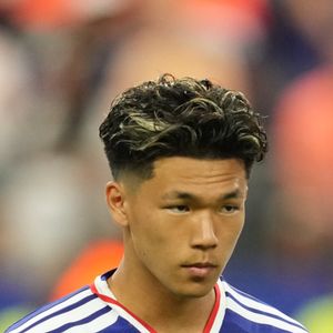 Atacante do Japão coloca Argentina e França acima do Brasil, provoca Neymar e esquenta o clima antes das oitavas da Copa do Mundo