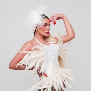 Andressa Urach vai fazer aulas de samba do pé para o Carnaval 2026: ‘Vou fazer aula, estar nos ensaios, aprender o que preciso aprender’