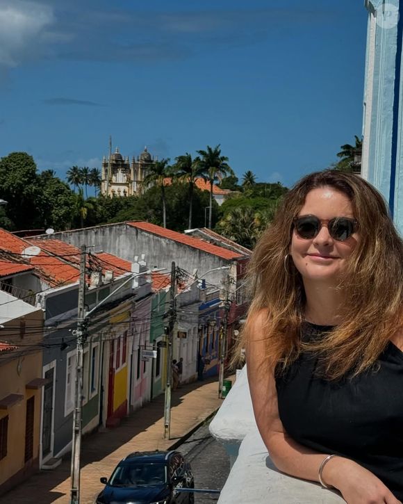 Cláudia Abreu revelou que não tem muitas restrições em sua dieta, apenas não consome carne vermelha desde os 18 anos