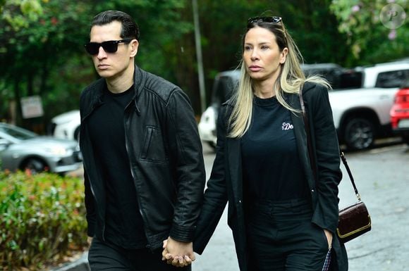 Corpo de JP Mantovani foi velado por famosos como Lizi Benites