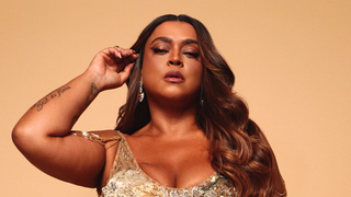 Fotos: cinzas de Preta Gil são colocadas em urna personalizada com o rosto da cantora; é a primeira do mundo