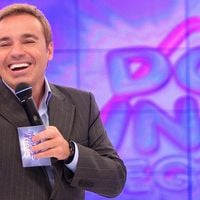 3.100m² de terreno, 6 quartos, muita privacidade e luxo: mansão de Gugu Liberato é colocada à venda nos EUA por R$ 14,52 milhões, quase 7 anos após trágica morte do apresentador em acidente