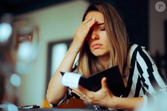 Com as informações em mãos, a proprietária foi até o hotel das turistas as acordou com a conta do restaurante, além de mostrar as câmeras de segurança. O resultado? Elas pagaram na hora!
