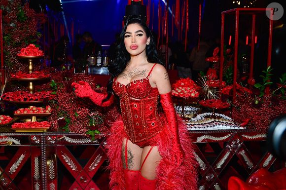 “Quem não me levar presente não vai no ano que vem”, avisou Mirella, causando polêmica nas redes.