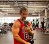 Marcos Mion, atualmente com 46 anos, é um completo sucesso com seu corpo definido nas redes sociais
