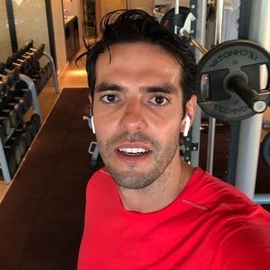 Na época da controvérsia, Kaká defendia o Milan e era considerado um dos maiores jogadores do planeta