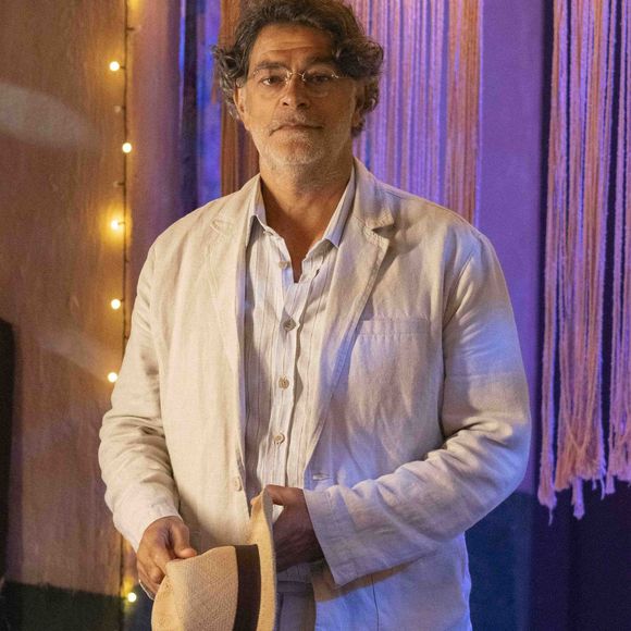 Eduardo Moscovis será Rogério, o marido de Arminda (Grazi Massafera) na novela Três Graças. Ele cega por volta do capítulo 80