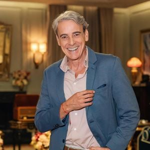 Alexandre Borges interpreta Ulisses na novela 'Quem Ama Cuida', da TV Globo