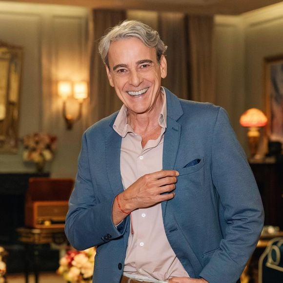 Alexandre Borges interpreta Ulisses na novela 'Quem Ama Cuida', da TV Globo