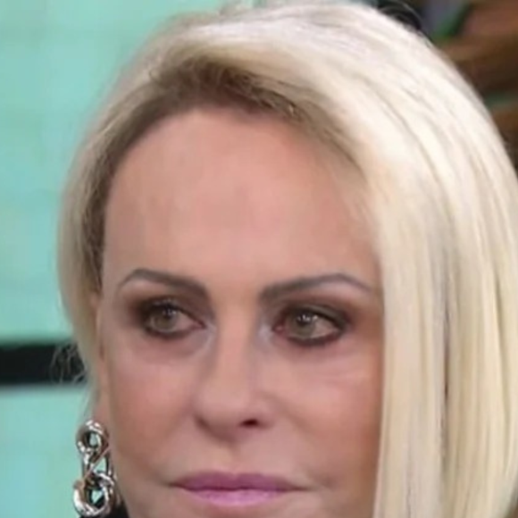 Ana Maria Braga foi positiva ao comentar que, se Aline, antiga dupla de Vinicius do Elenco Pipoca, desejar ficar com o ator Diogo Almeida, é uma questão só dela.