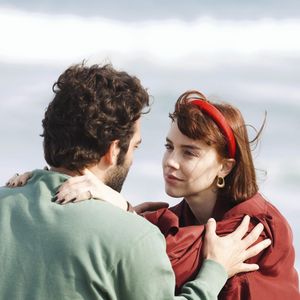 Afonso é diagnosticado com leucemia e descobre que será pai