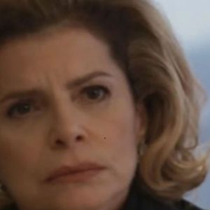 Odete Roitman (Debora Bloch) descobrirá que Ana Clara (Samantha Jones) se casou com Leonardo (Guilherme Magon)e arma confusão