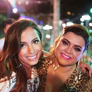Anitta e Preta Gil, que já foram muito próximas, passaram um período afastadas a partir de 2020, após o vazamento de áudios comprometedores da voz de Anitta.