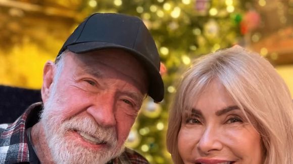 Quem é a viúva de Chuck Norris? Astro de Hollywood desistiu de carreira consolidada por diagnóstico da esposa: 'Minha vida agora é dedicada a mantê-la viva'