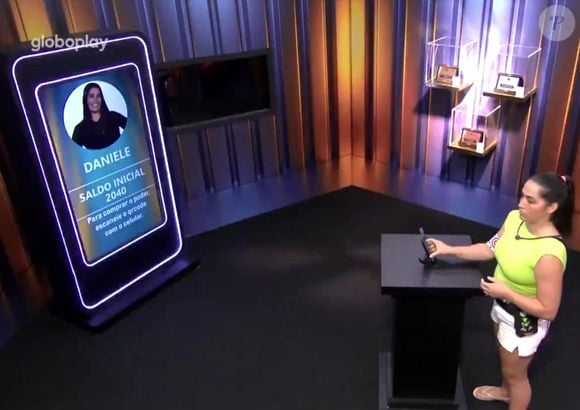 Por atender ao Big Fone, Daniele Hypólito foi levada a uma loja secreta