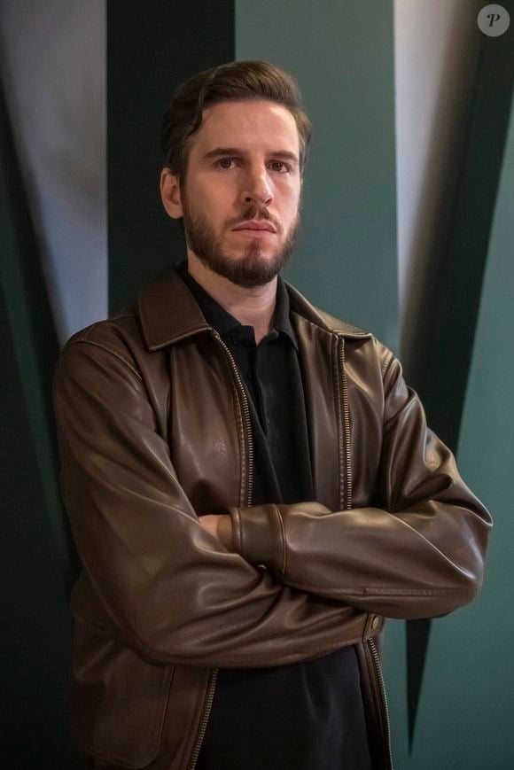 Macedo em 'Três Graças', o personagem de Rodrigo García é segurança, motorista e encarregado de fazer o serviço sujo de Ferrette