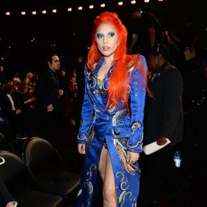 Ao longo da carreira, Lady Gaga já apareceu com diversos tons de cabelo, indo do platinado ao colorido