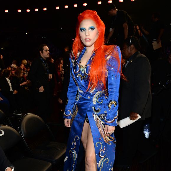 Ao longo da carreira, Lady Gaga já apareceu com diversos tons de cabelo, indo do platinado ao colorido