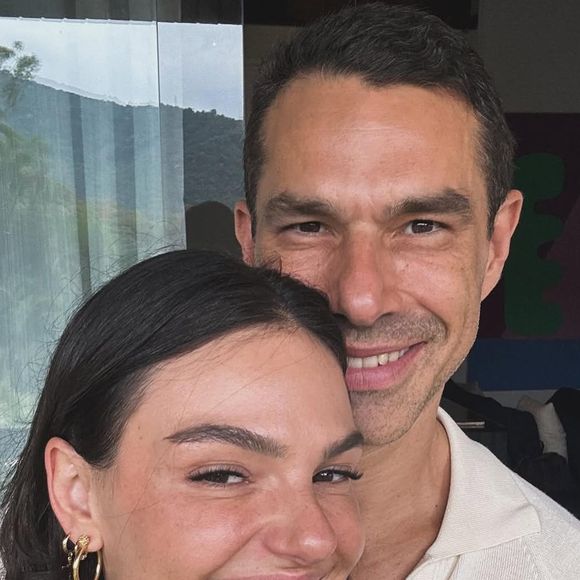 Casamento de Isis Valverde e Marcus Buaiz não terá fechamento de aeroporto para convidados, afirma o empresário