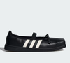 Tênis Balé adidas Originals by Jennie Superstar SQ combina a inspiração das sapatilhas de balé com elementos clássicos da adidas Originals, criando uma proposta diferente para o dia a dia