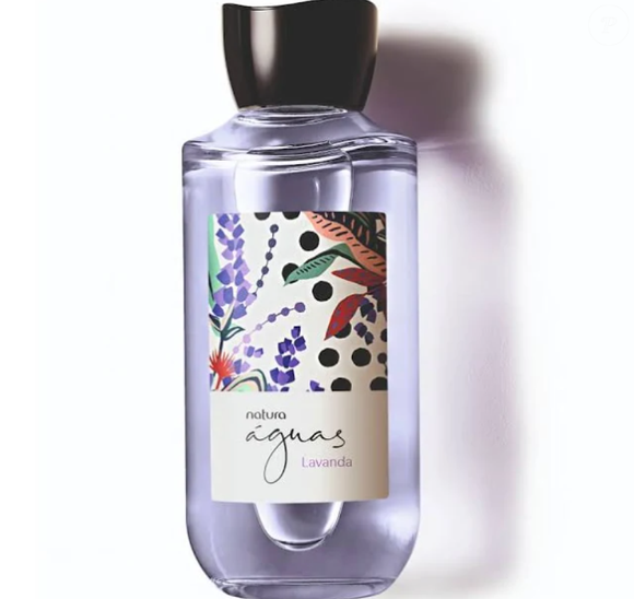 A colônia Natura Águas Lavanda, voltada para o público feminino, traz uma sensação relaxante, proporcionando bem-estar logo nas primeiras borrifadas.