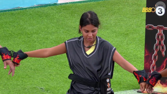 Gabi foi retirada da Prova do Anjo por Alberto Cowboy no BBB 26 e se revoltou contra o 'aliado'