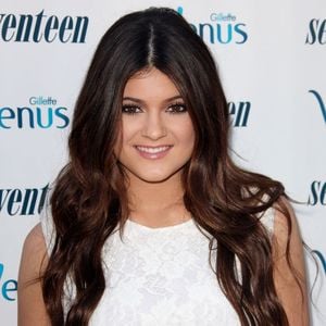 Kylie Jenner admitiu que a pressão externa desde a adolescência afetou sua autoestima mesmo nas melhores fases