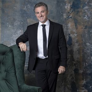 Luciano Huck e a Globo devem conversar sobre ampliação do 'Domingão com Huck' na segunda semana de maio de 2026