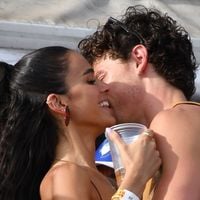 'Eu amo tudo sobre você': declaração de amor de Shawn Mendes para Bruna Marquezine é descoberta na web e prova que o casal é o maior do Carnaval 2026