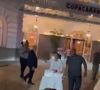 Lady Gaga não desceu para entregar pizza aos fãs, mas enviou equipe na missão