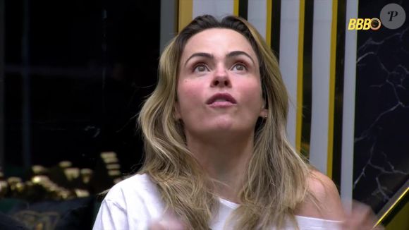 Ana Paula Renault se emociona ao virar Líder pela primeira vez no 'BBB'