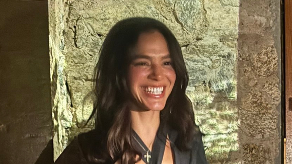 Foto: Bruna Marquezine deu show de carisma aos 08 anos em entrevista ao ...