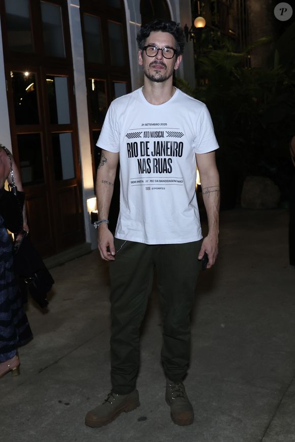 João Vicente de Castro no aniversário de Carolina Dieckmmann