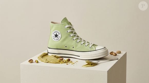 Minha mãe encontrou nos novos Chuck 70, da Converse, uma alternativa confortável aos tênis tradicionais e se apaixonou pela tonalidade que lembra um delicioso 'creme de pistache'