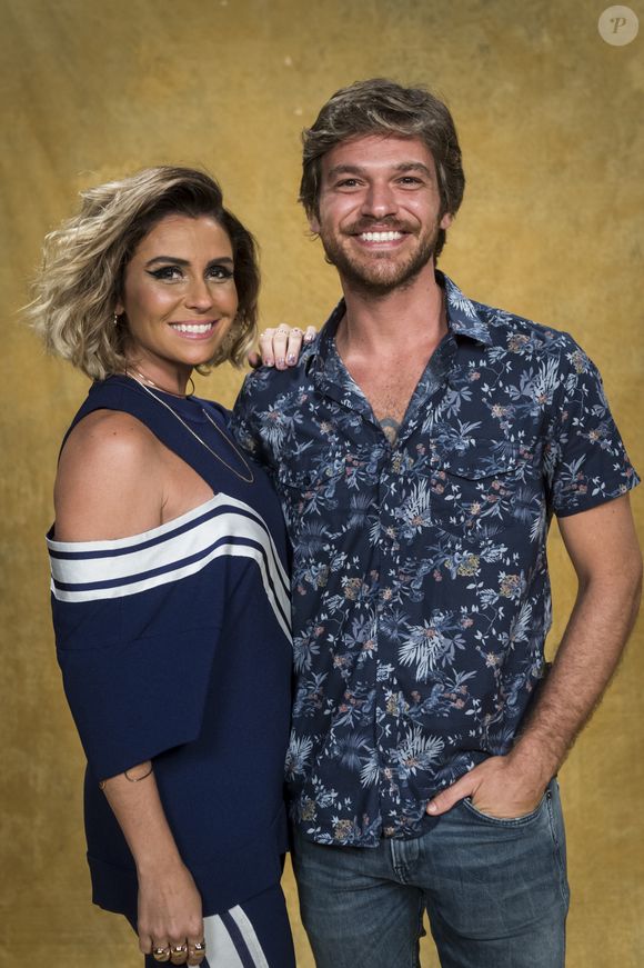 'A gente não pode sustentar a verdade se eu continuar mentindo, meu amor, eu tenho que aparecer', falou Beto Falcão (Emílio Dantas) para Luzia (Giovanna Antonelli) na novela 'Segundo Sol'