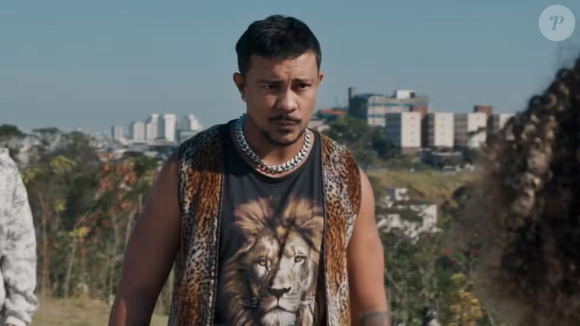 Xamã chama atenção nos bastidores ao interferir no andamento de gravação noturna da novela