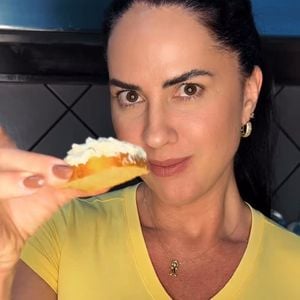 Esposa do sertanejo, Graciele Lacerda foi incumbida da missão de fazer uma nova dieta para o artista na ocasião