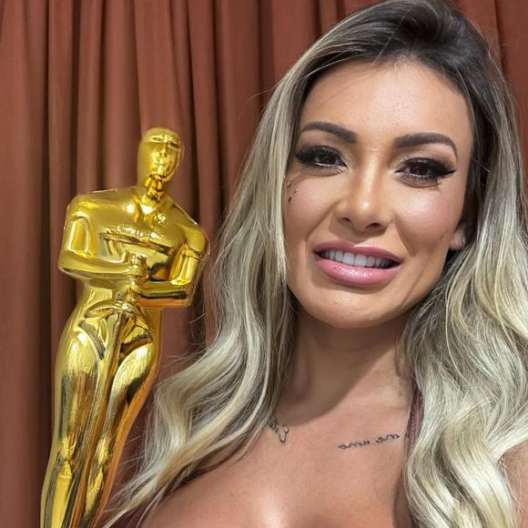 Andressa Urach criticou publicamente a postura da acompanhante Any Awuara